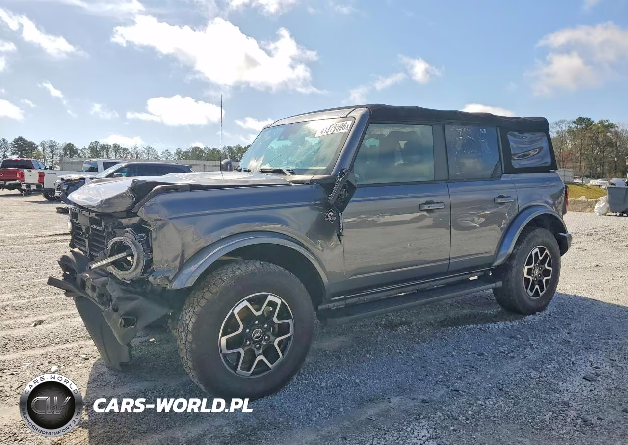 2022 Ford Bronco Base