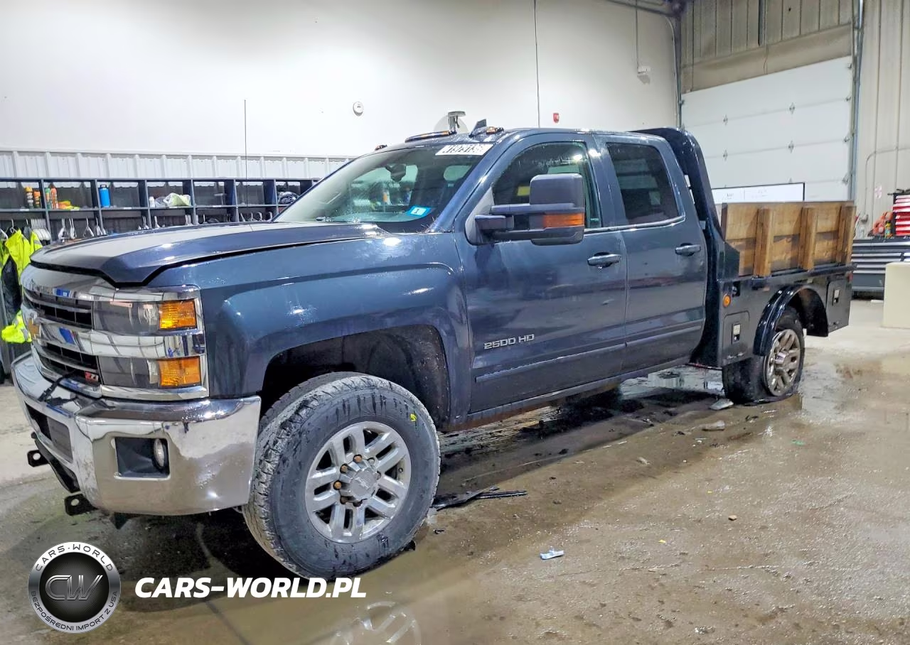 2018 Chevrolet Silverado 2500 Lt Flatbed Truck
