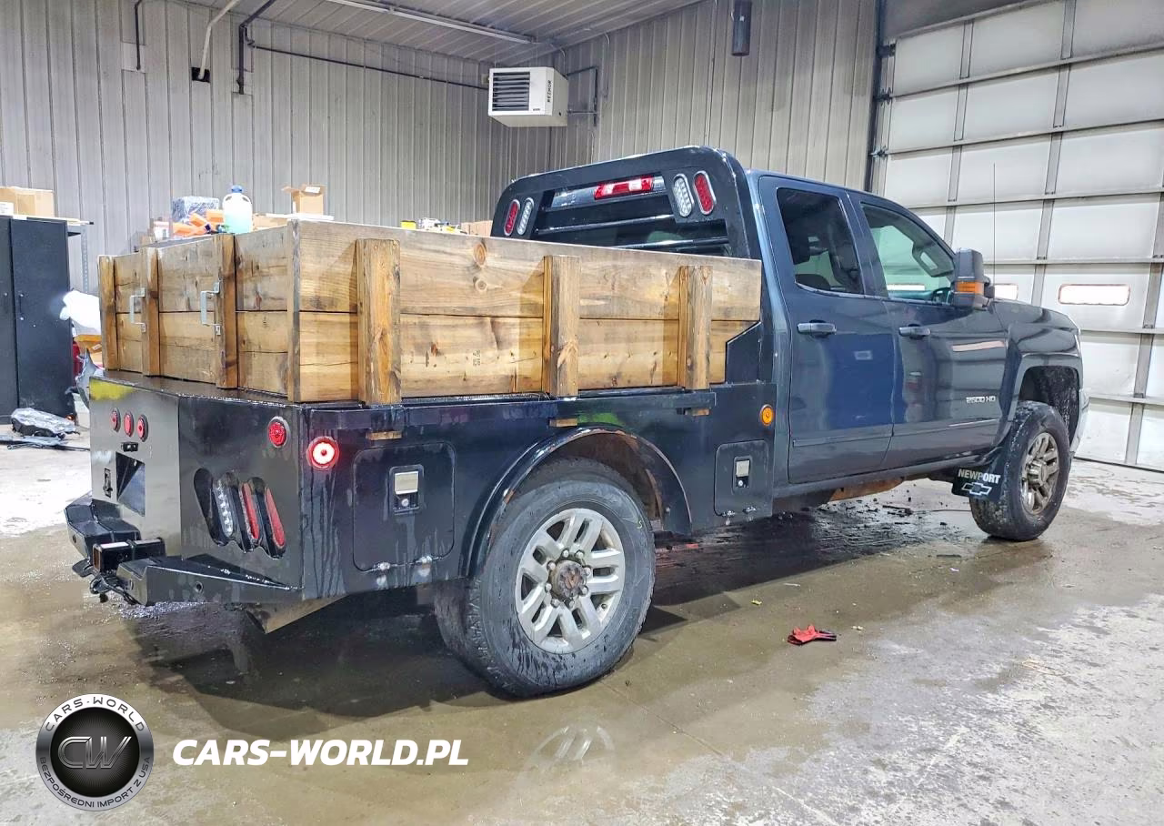 2018 Chevrolet Silverado 2500 Lt Flatbed Truck VIN:1GC2KVEG1JZ111482 - 3