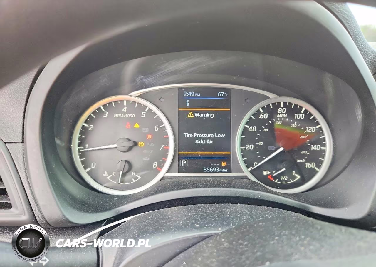2019 Nissan Sentra S VIN:3N1AB7AP9KY236323 - 9