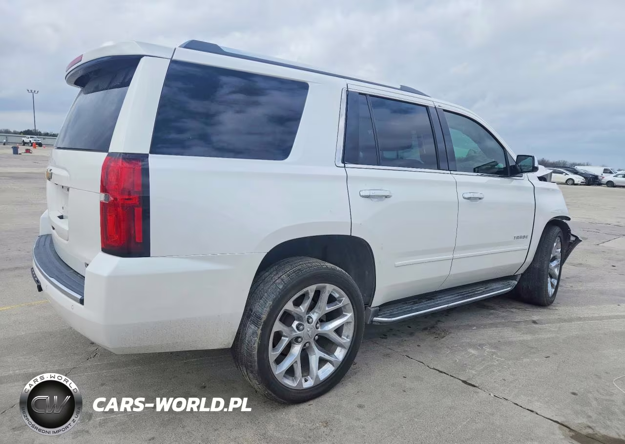 2017 Chevrolet Tahoe C1500 Premier VIN:1GNSCCKC1HR268708 - 3