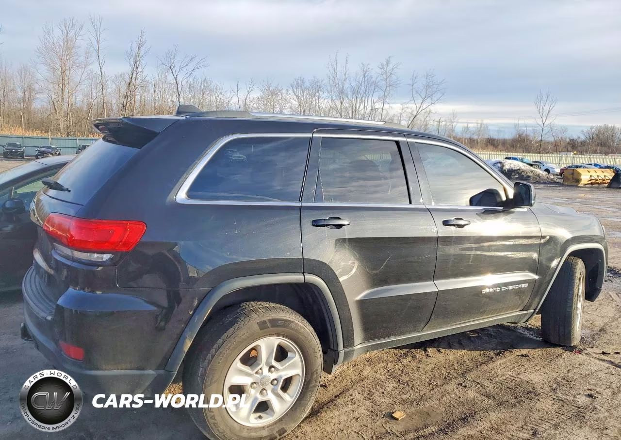 2016 Jeep Grand Cherokee Laredo VIN:1C4RJFAG0GC493089 - 3