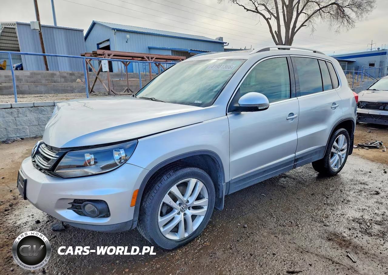 2013 Volkswagen Tiguan S – zdjęcie 1 z 12