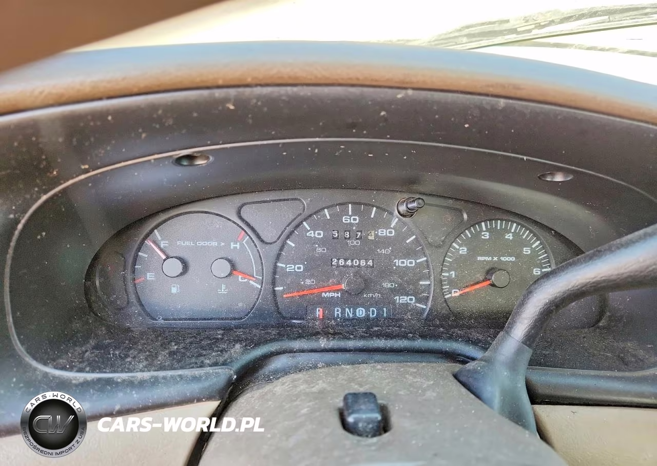 2000 Ford Taurus Se VIN:1FAFP5322YA218565 - 9