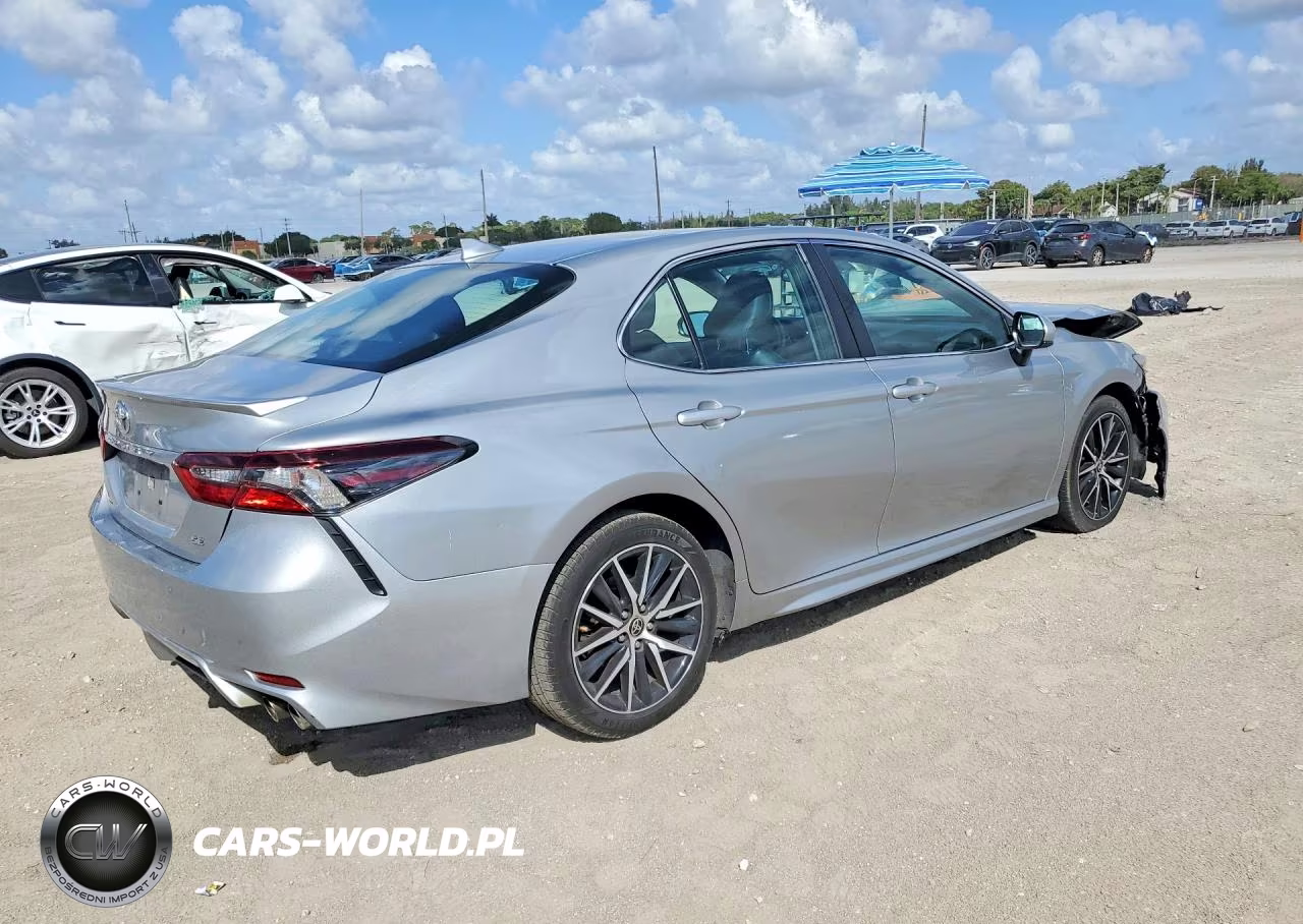 2021 Toyota Camry Se VIN:4T1G11AK2MU451362 - 3