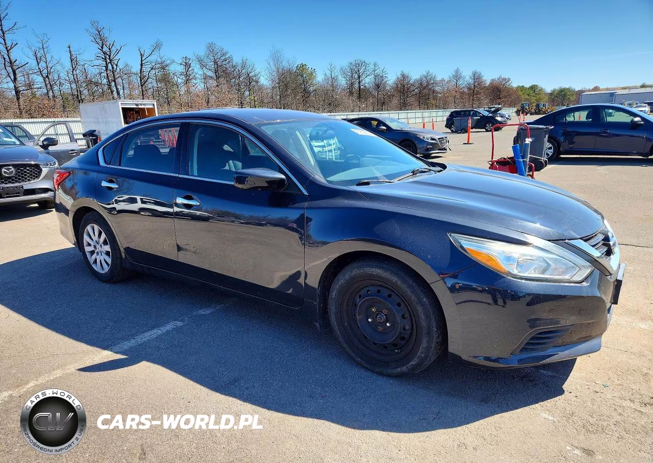 2017 Nissan Altima 2.5 S VIN:1N4AL3AP9HC197209 - 4