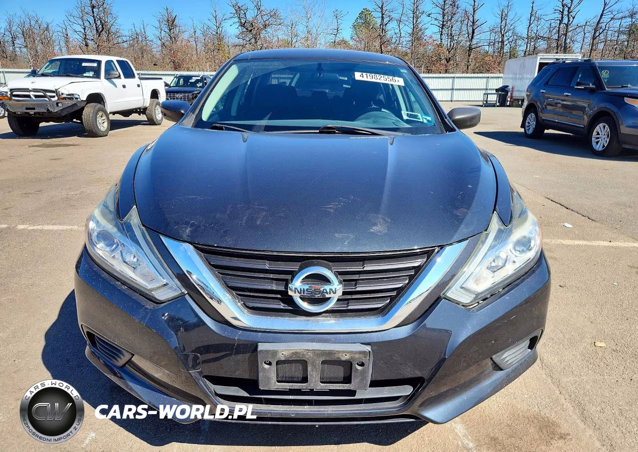 2017 Nissan Altima 2.5 S VIN:1N4AL3AP9HC197209 - 5