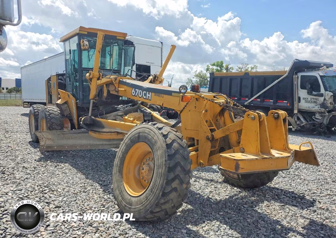2002 John Deere 670Ch Grader