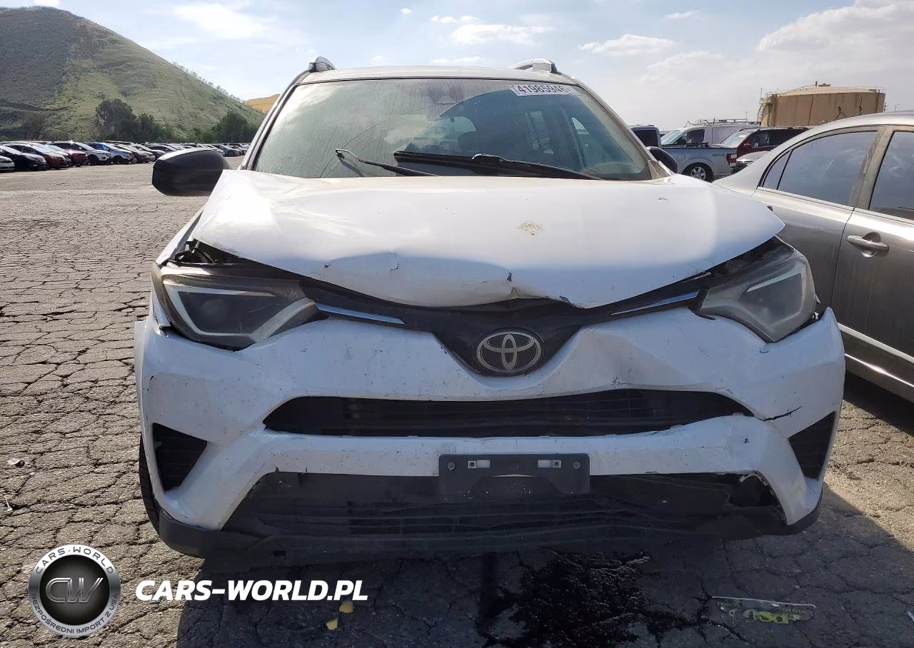 2017 Toyota Rav4 Le VIN:2T3ZFREV4HW378005 - 5