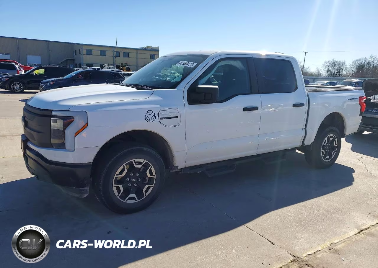 2022 Ford F150 Lightning Pro