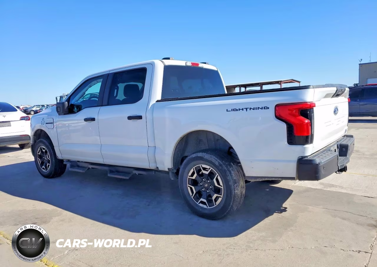 2022 Ford F150 Lightning Pro VIN:1FTVW1EL4NWG12767 - 2