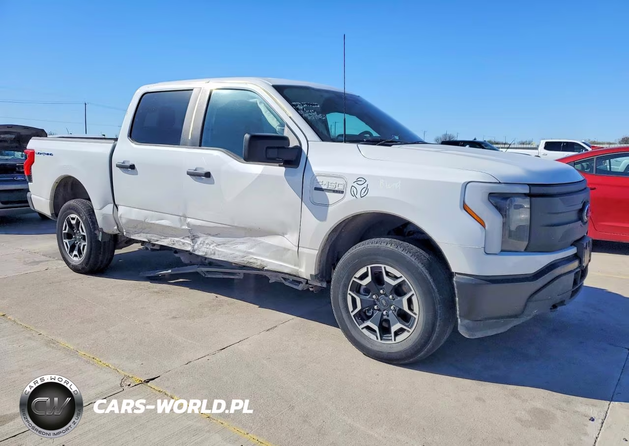 2022 Ford F150 Lightning Pro VIN:1FTVW1EL4NWG12767 - 4