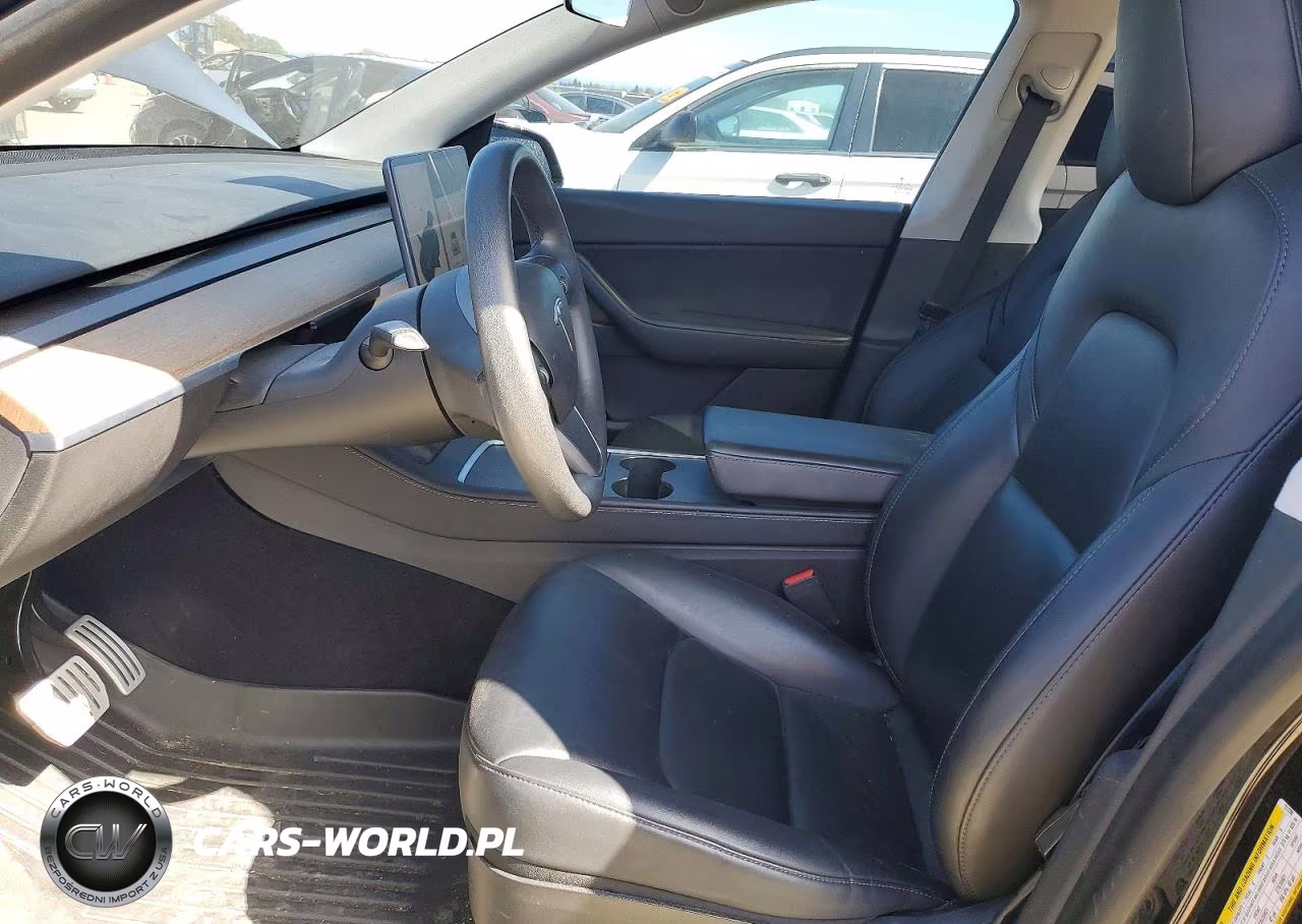 2021 Tesla Model Y VIN:5YJYGDEF5MF151250 - 7