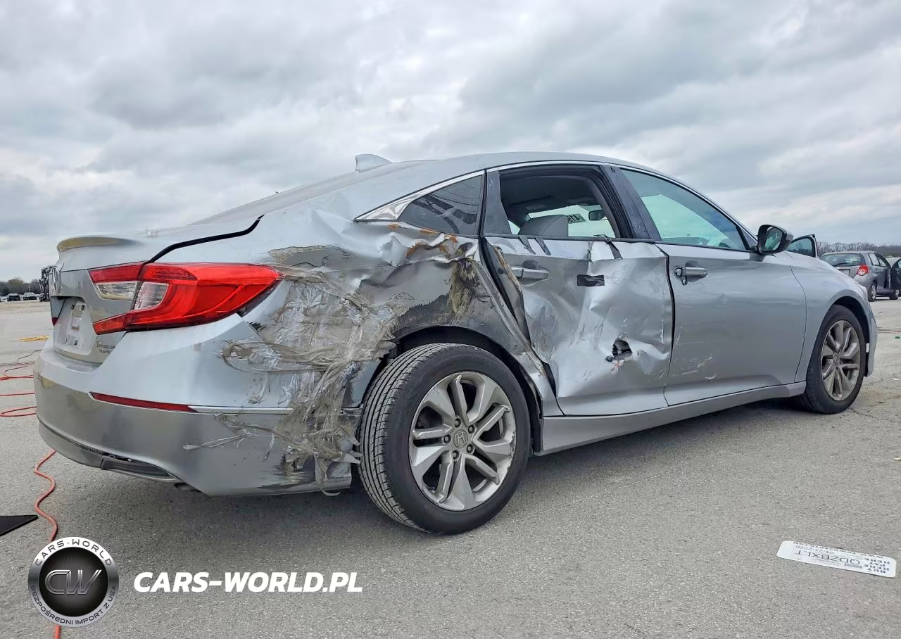 2018 Honda Accord Lx VIN:1HGCV1F13JA072733 - 3