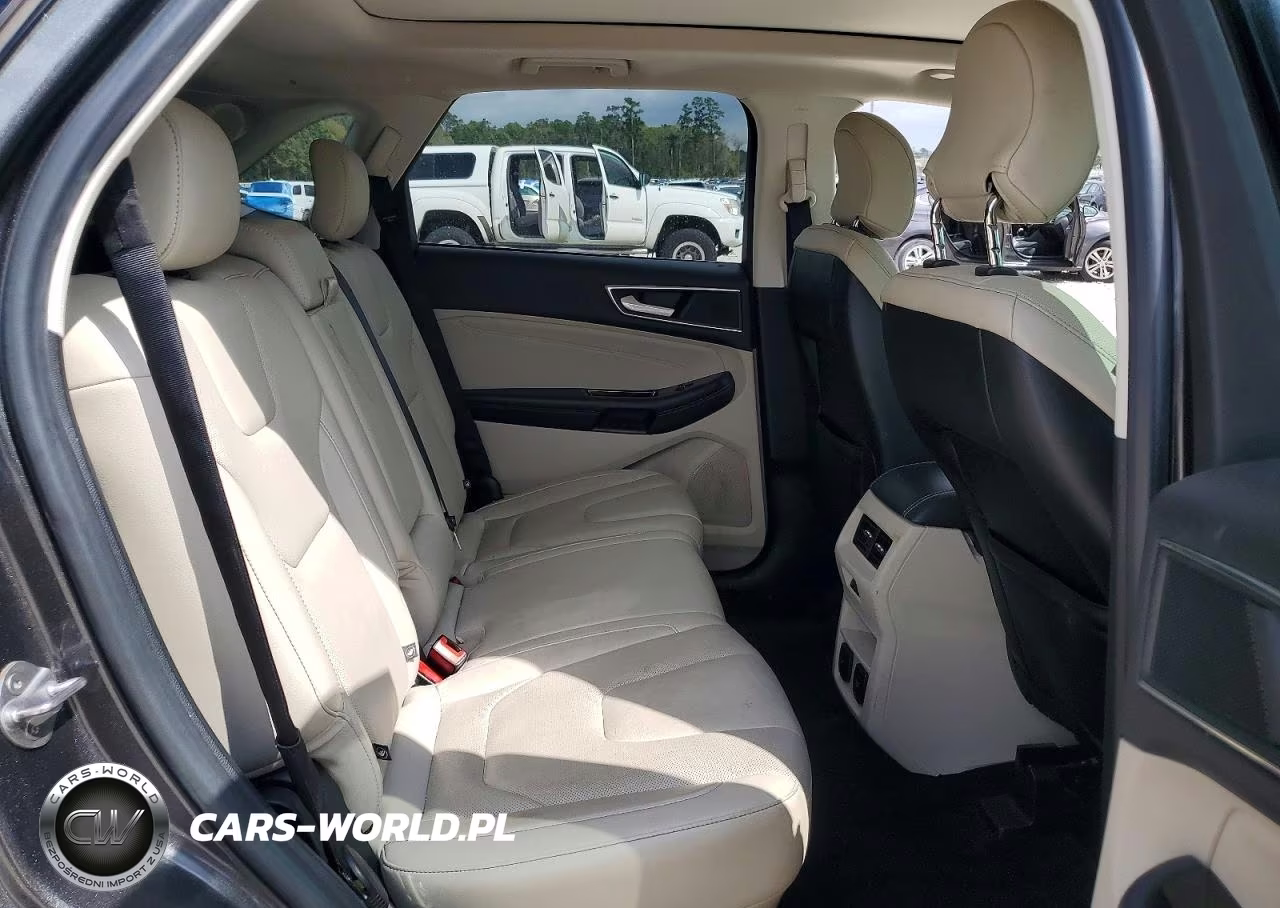 2018 Ford Edge Titanium VIN:2FMPK3K80JBC51139 - 11