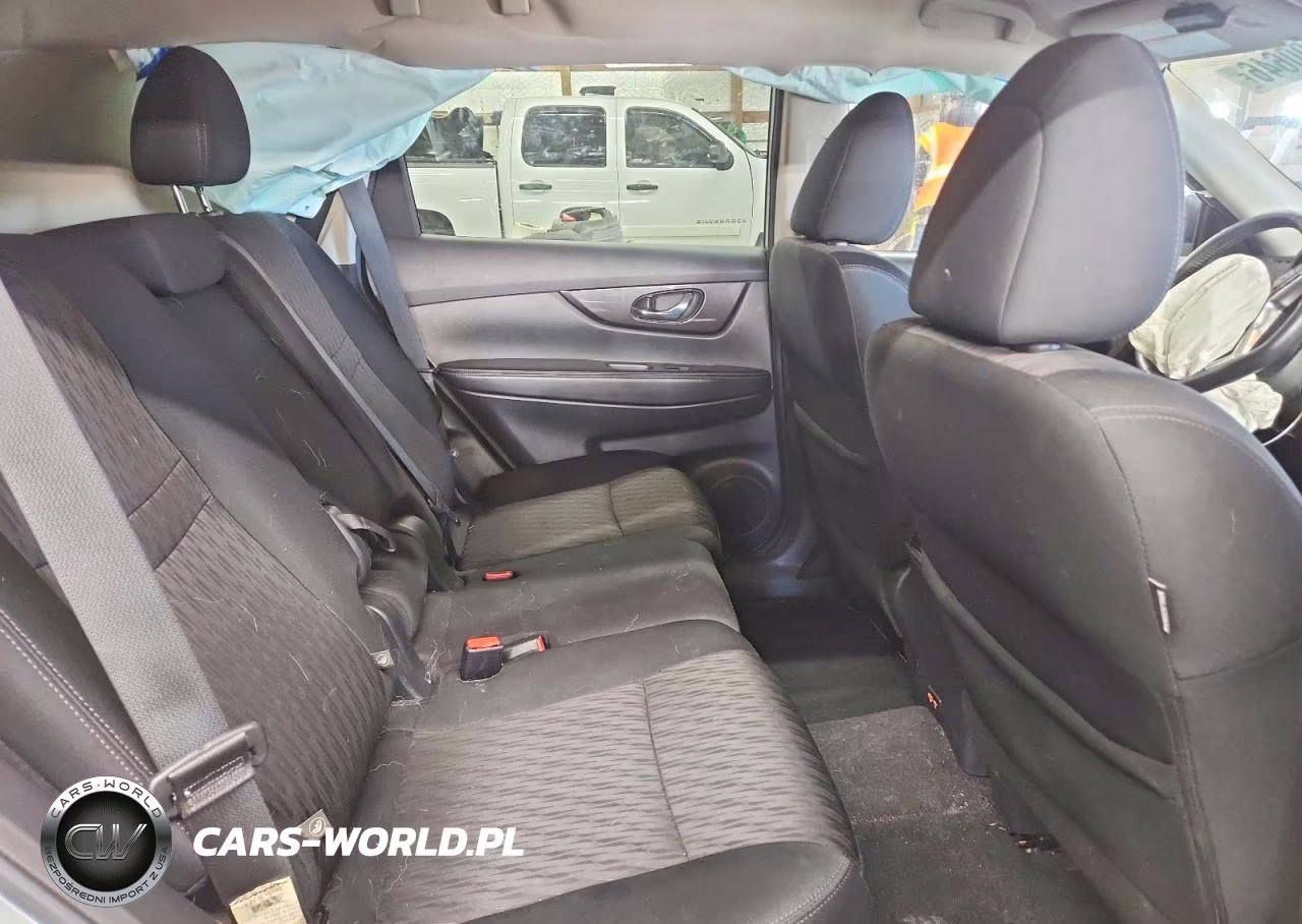2019 Nissan Rogue S VIN:5N1AT2MT1KC829362 - 11