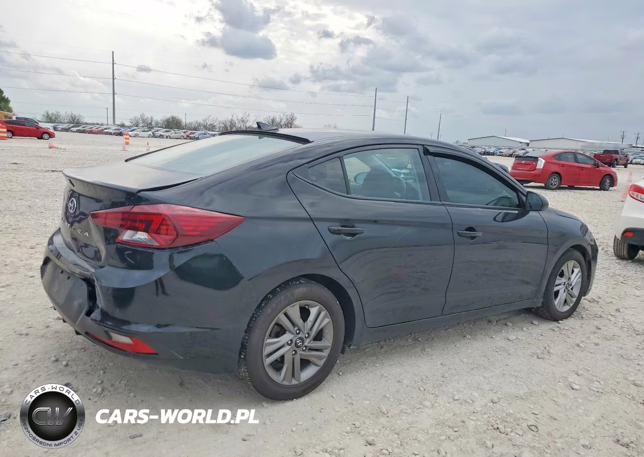 2020 Hyundai Elantra Sel VIN:5NPD84LF4LH553002 - 3