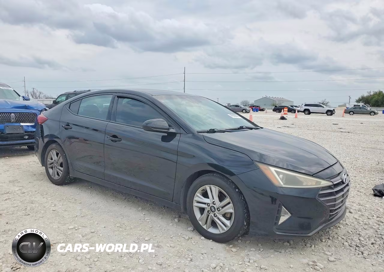 2020 Hyundai Elantra Sel VIN:5NPD84LF4LH553002 - 4