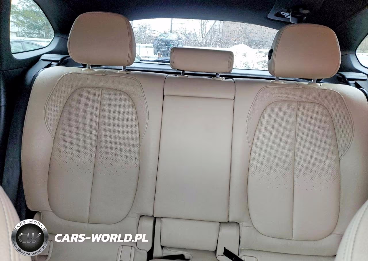 2017 BMW X1 VIN:WBXHT3C3XH5F71842 - 10