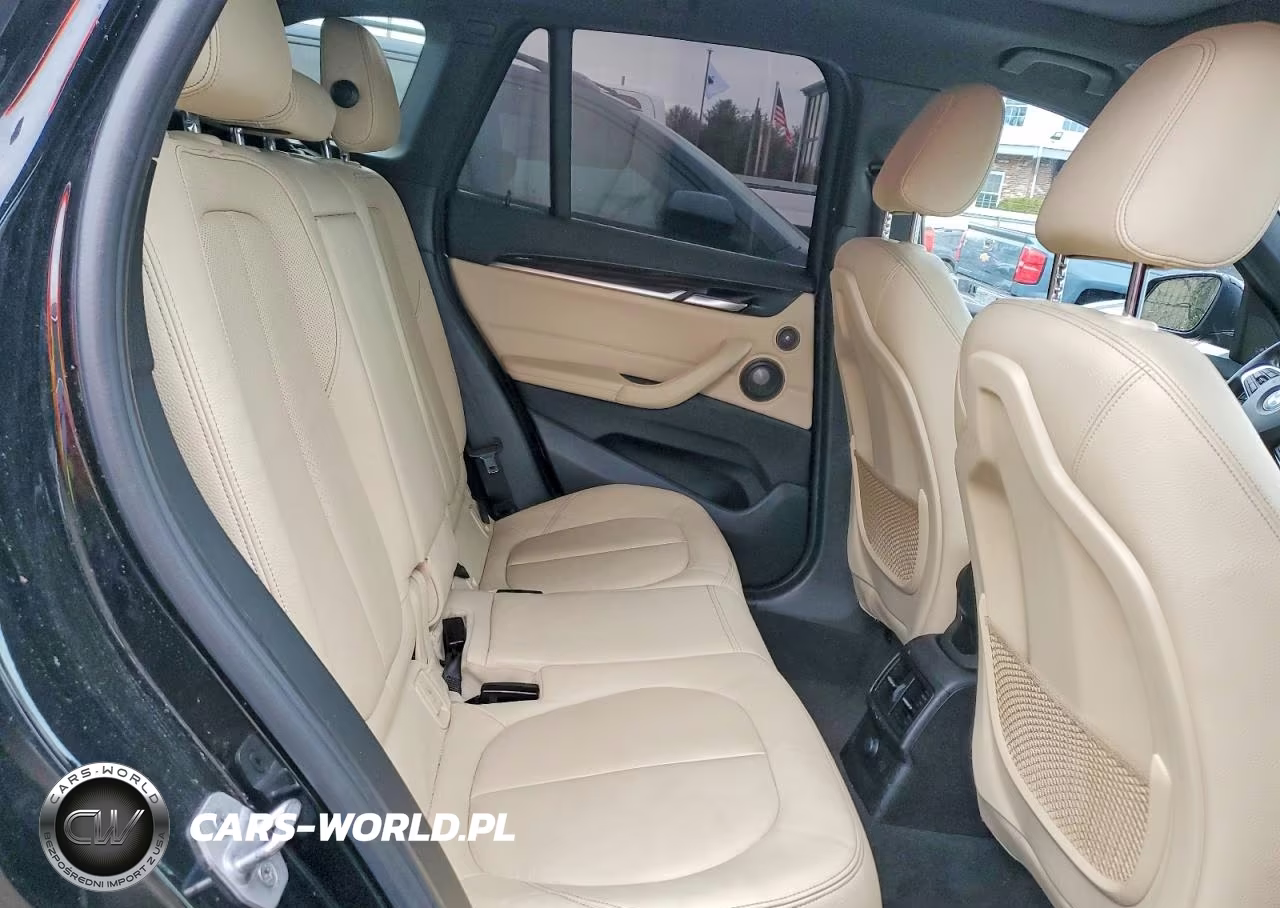 2017 BMW X1 VIN:WBXHT3C3XH5F71842 - 11