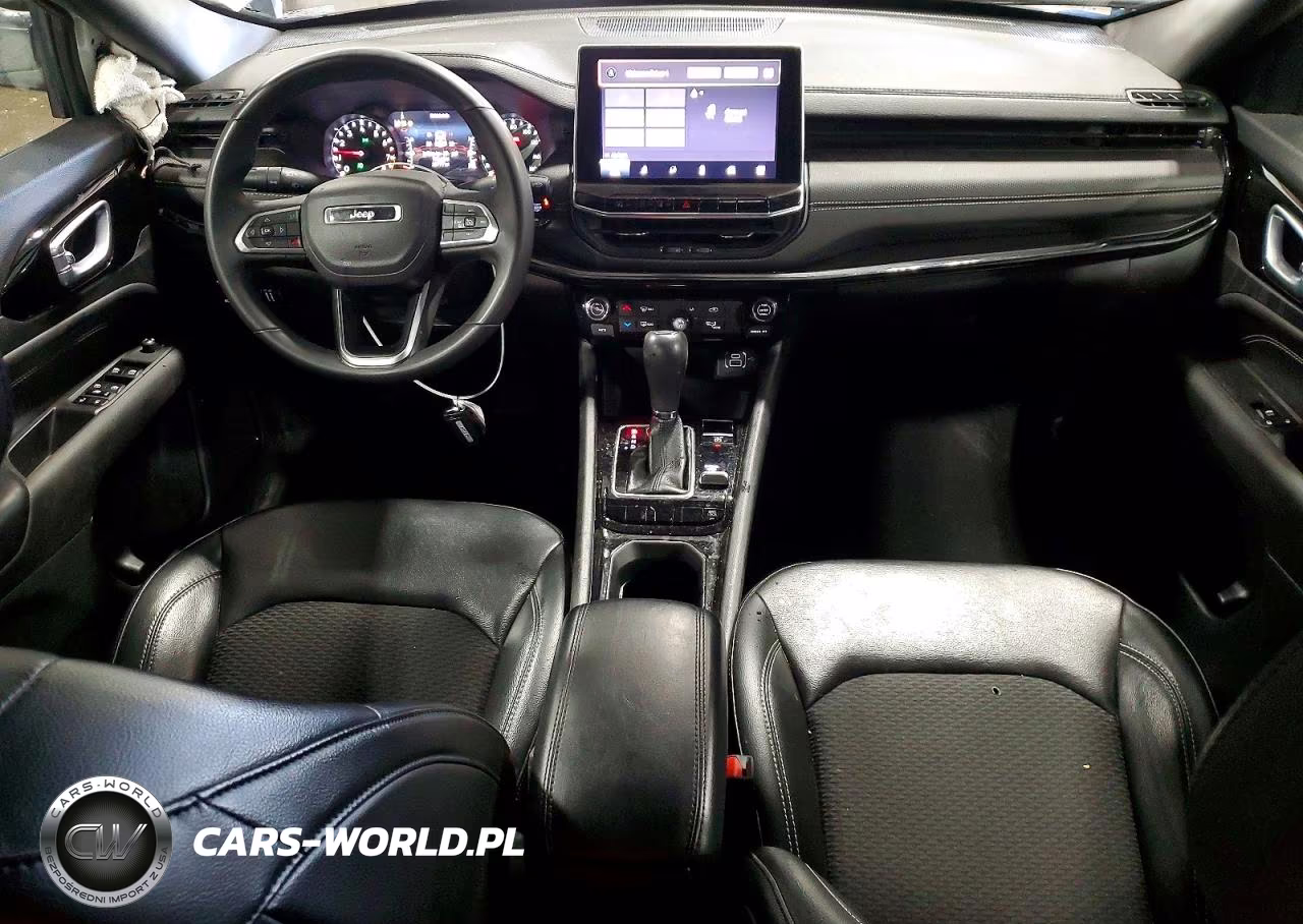 2023 Jeep Compass Latitude VIN:3C4NJDBN3PT544721 - 8