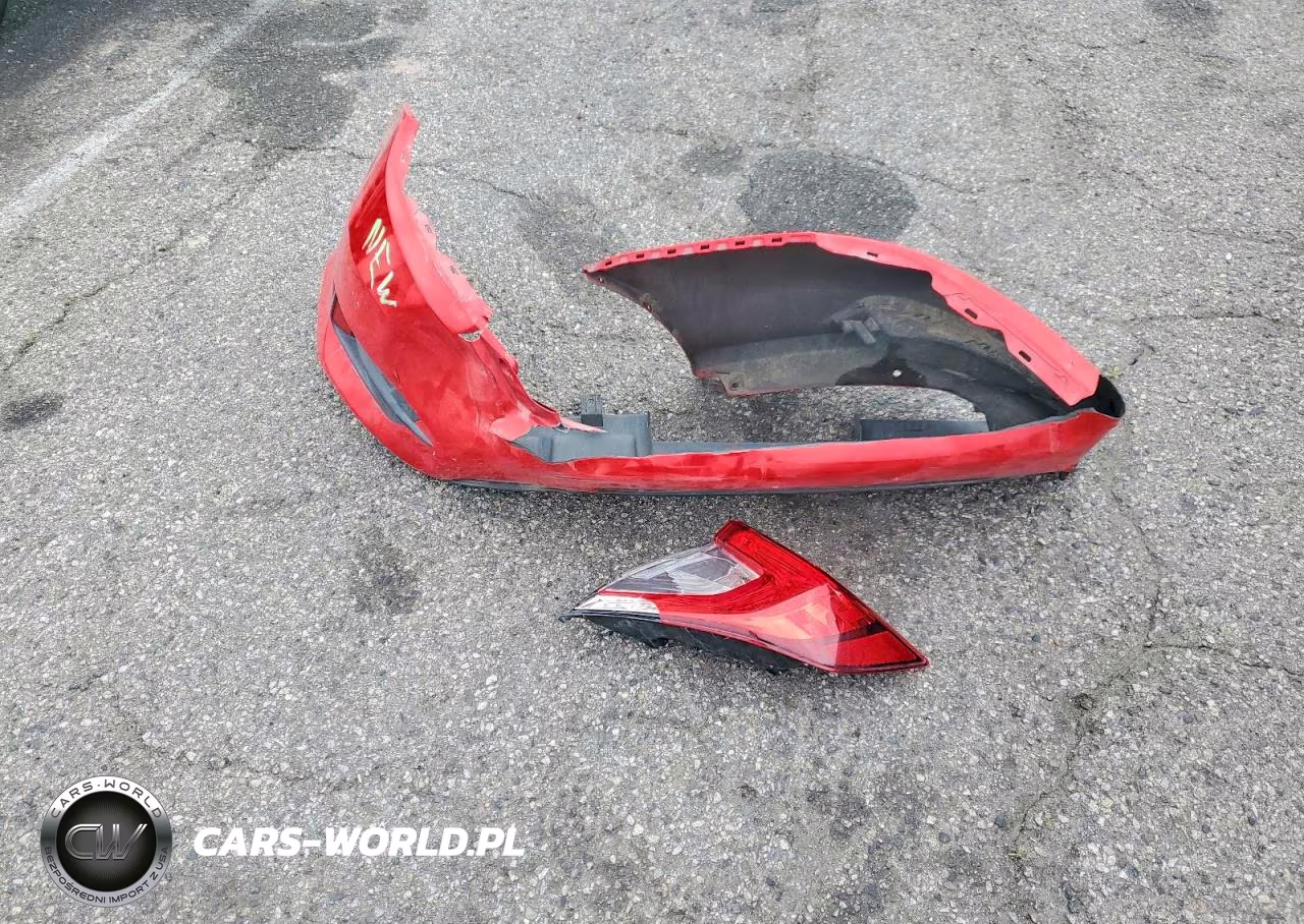 2019 Honda Civic Sport VIN:2HGFC2E80KH508996 - 12