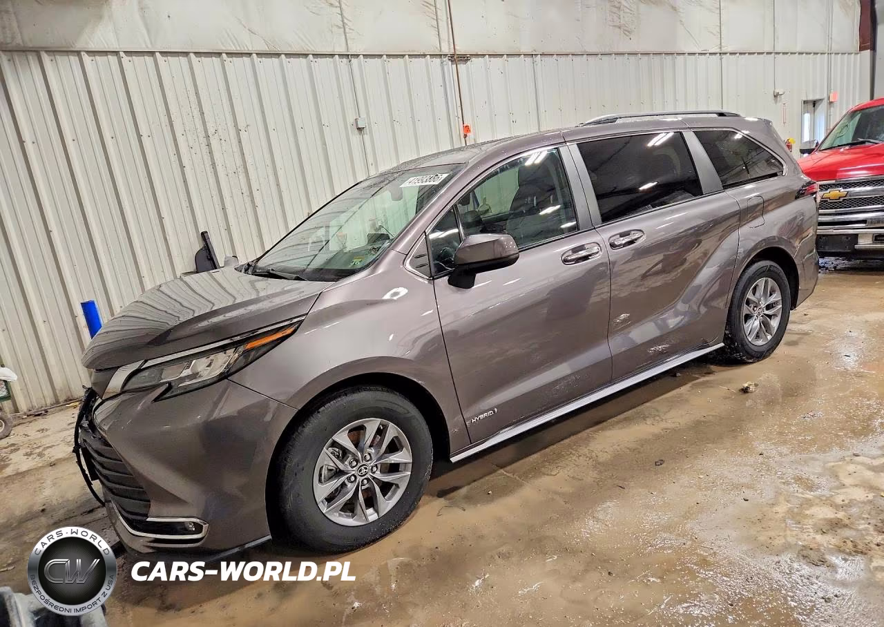 2021 Toyota Sienna Xle 7-Passenger