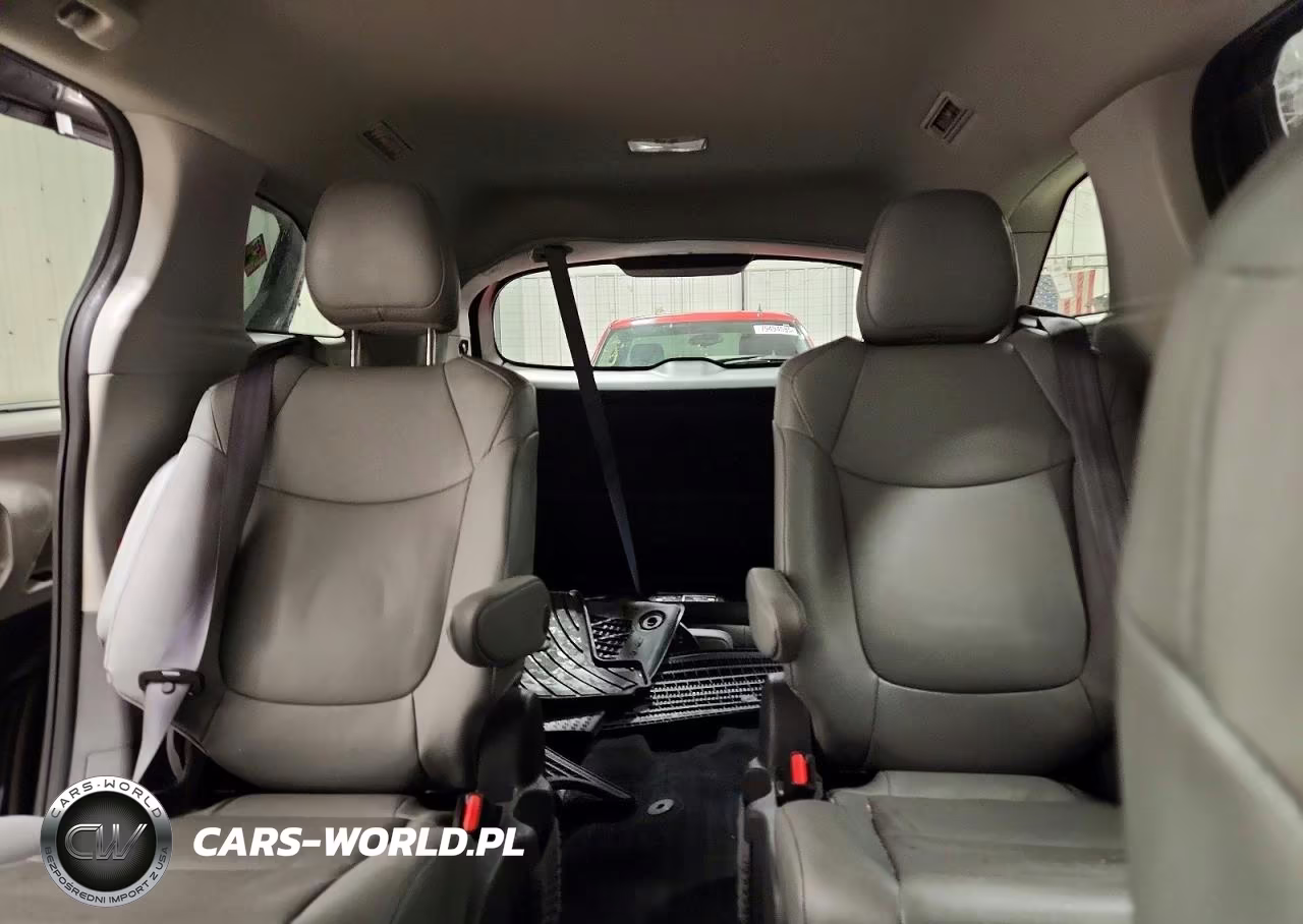 2021 Toyota Sienna Xle 7-Passenger VIN:5TDJSKFC1MS019428 - 10