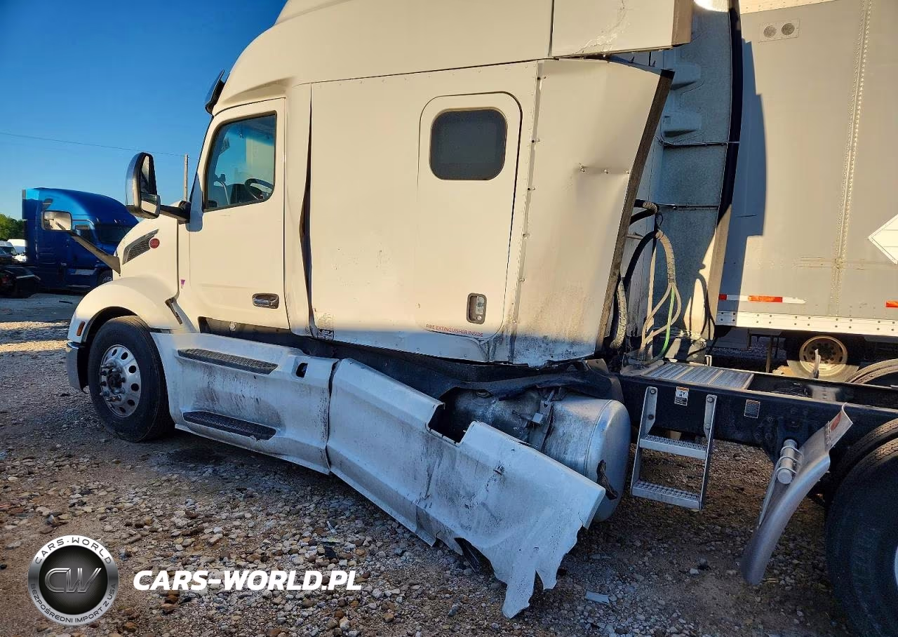 2023 Peterbilt 579 Semi Truck VIN:1XPBD49X9PD871369 - 9