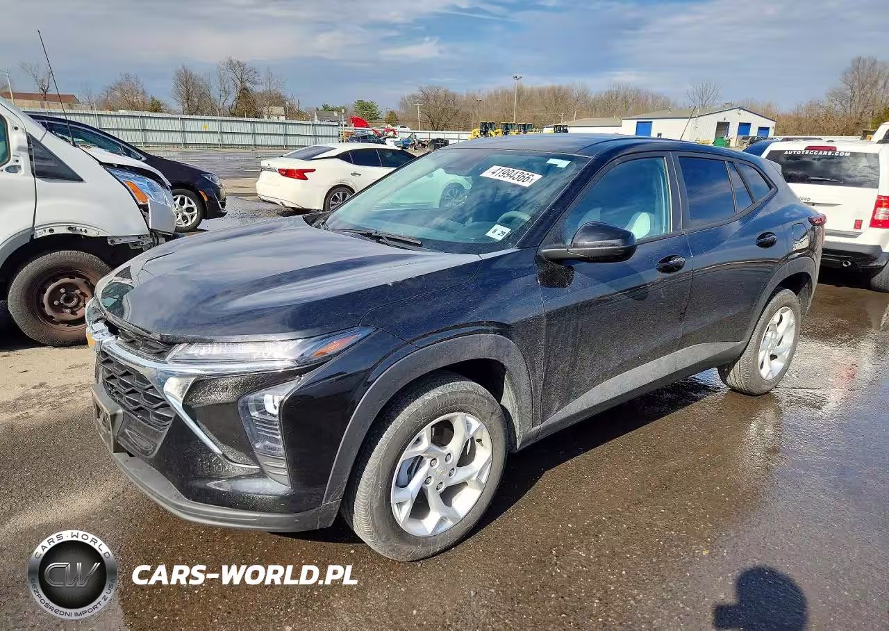 2025 Chevrolet Trax Ls