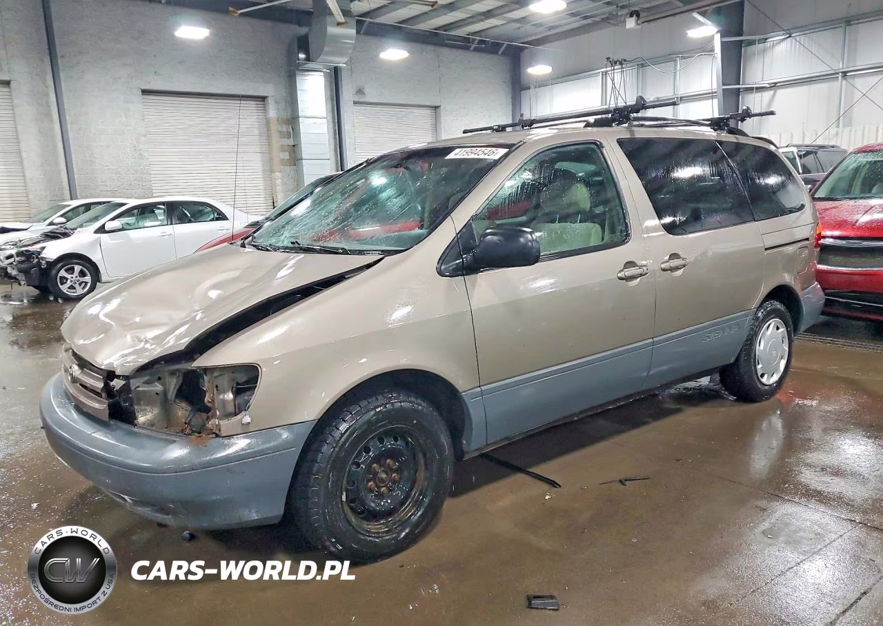 1999 Toyota Sienna Le
