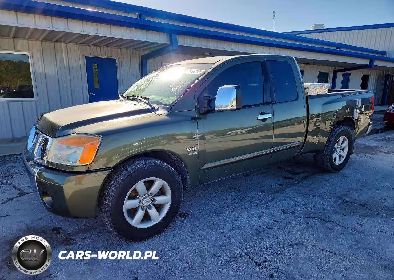 2004 Nissan Titan Xe