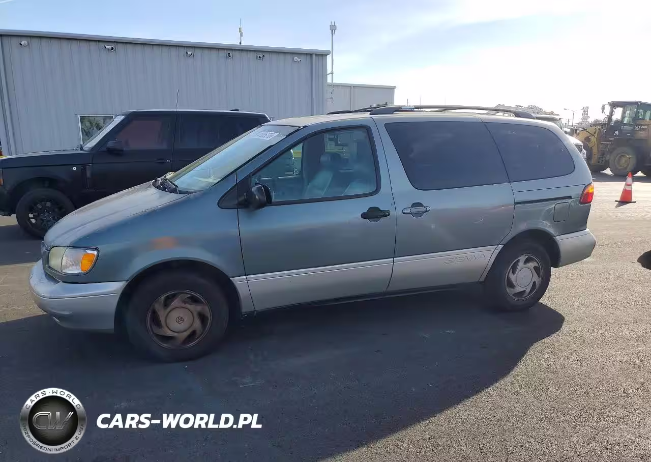 2000 Toyota Sienna Xle