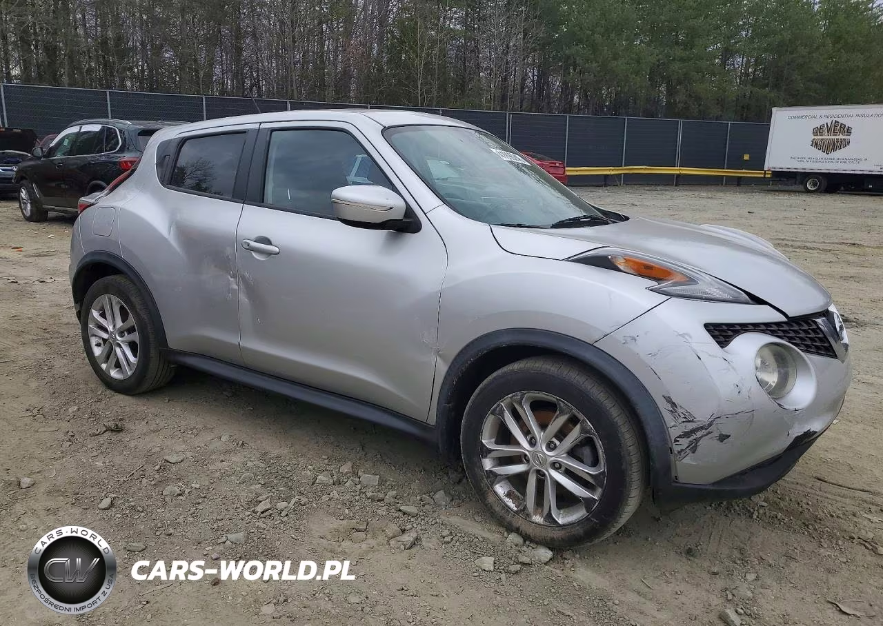 2015 Nissan Juke S VIN:JN8AF5MV4FT551663 - 4
