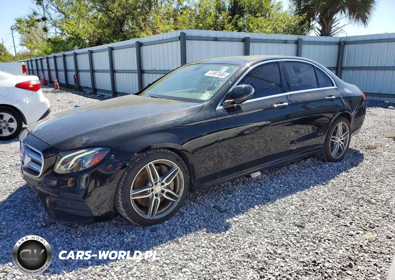 2017 Mercedes Benz E 300 4Matic