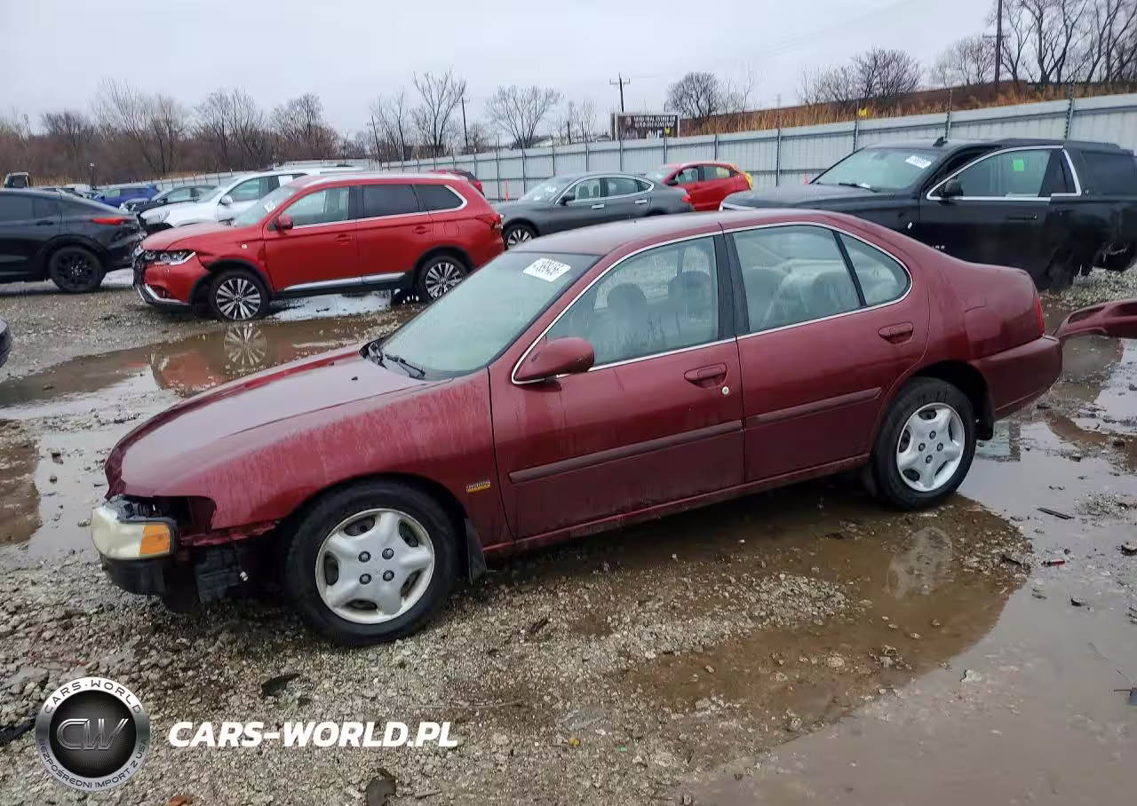 2001 Nissan Altima Xe