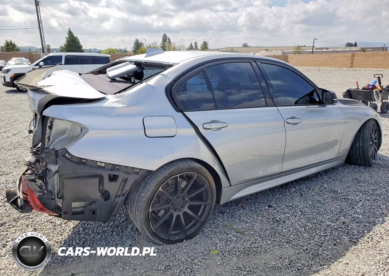 2013 BMW 335 I VIN:WBA3A9C56DF477117 - 3