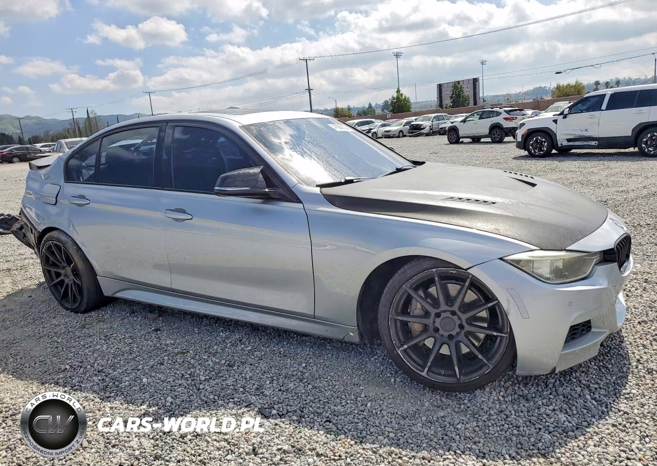 2013 BMW 335 I VIN:WBA3A9C56DF477117 - 4