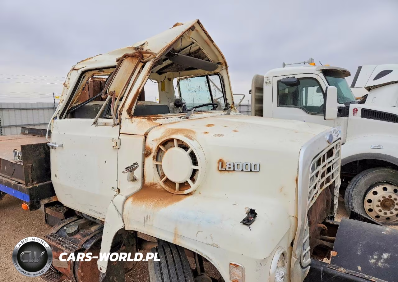 1992 Ford F700 Flatbed Truck VIN:1FDYR80U5HVA09278 - 9