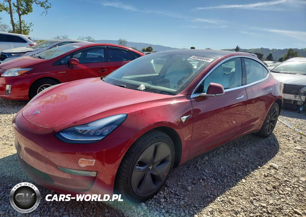 Główne zdjęcie 2019 Tesla Model 3