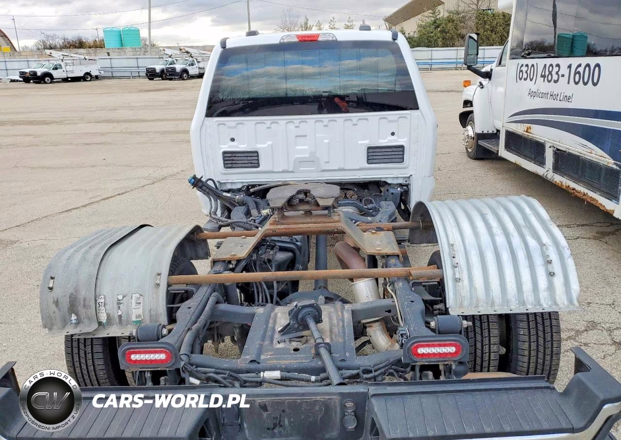 2024 Ford F350 Super Duty Truck Cab And Chassis VIN:1FT8W3DT3REE10699 - 10