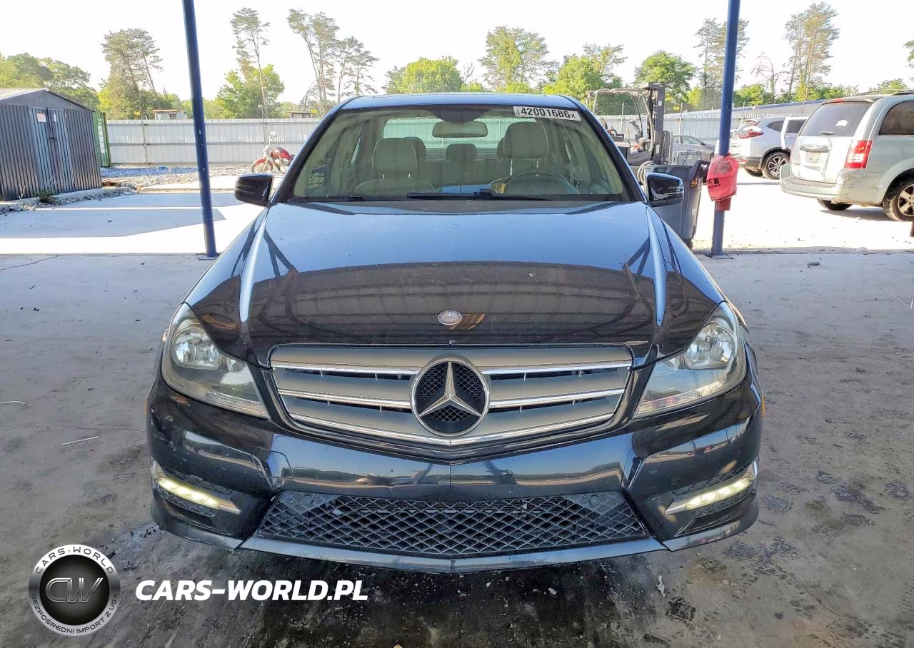 2013 Mercedes-Benz C 300 4Matic VIN:WDDGF8AB1DR292535 - 5