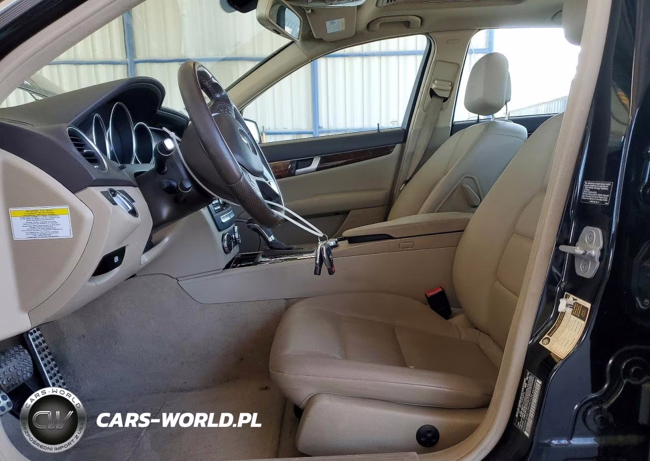 2013 Mercedes-Benz C 300 4Matic VIN:WDDGF8AB1DR292535 - 7