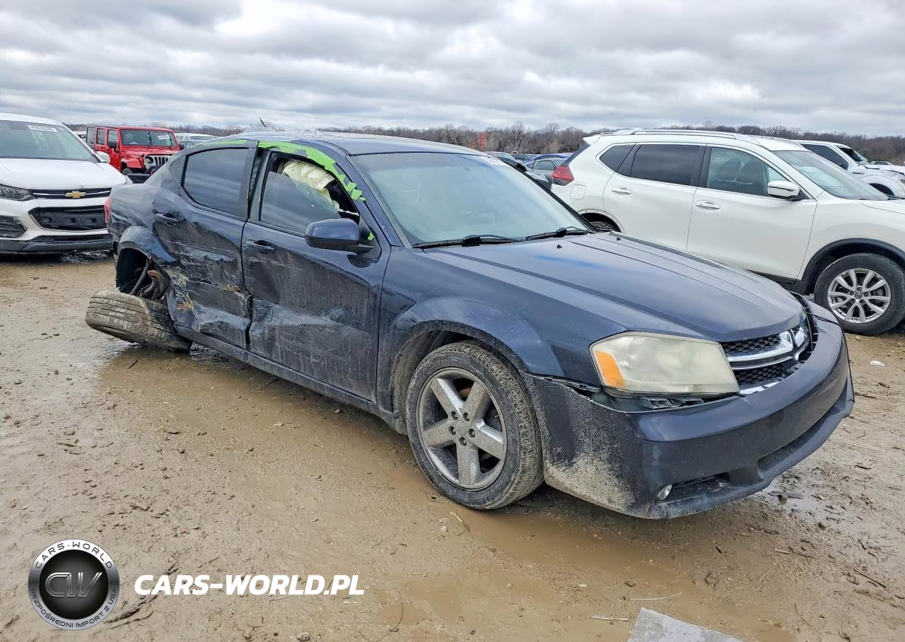 2011 Dodge Avenger Lux VIN:1B3BD2FG7BN554057 - 4