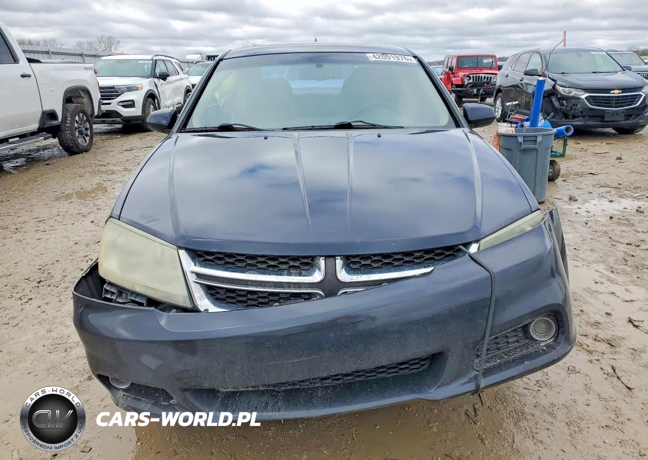2011 Dodge Avenger Lux VIN:1B3BD2FG7BN554057 - 5