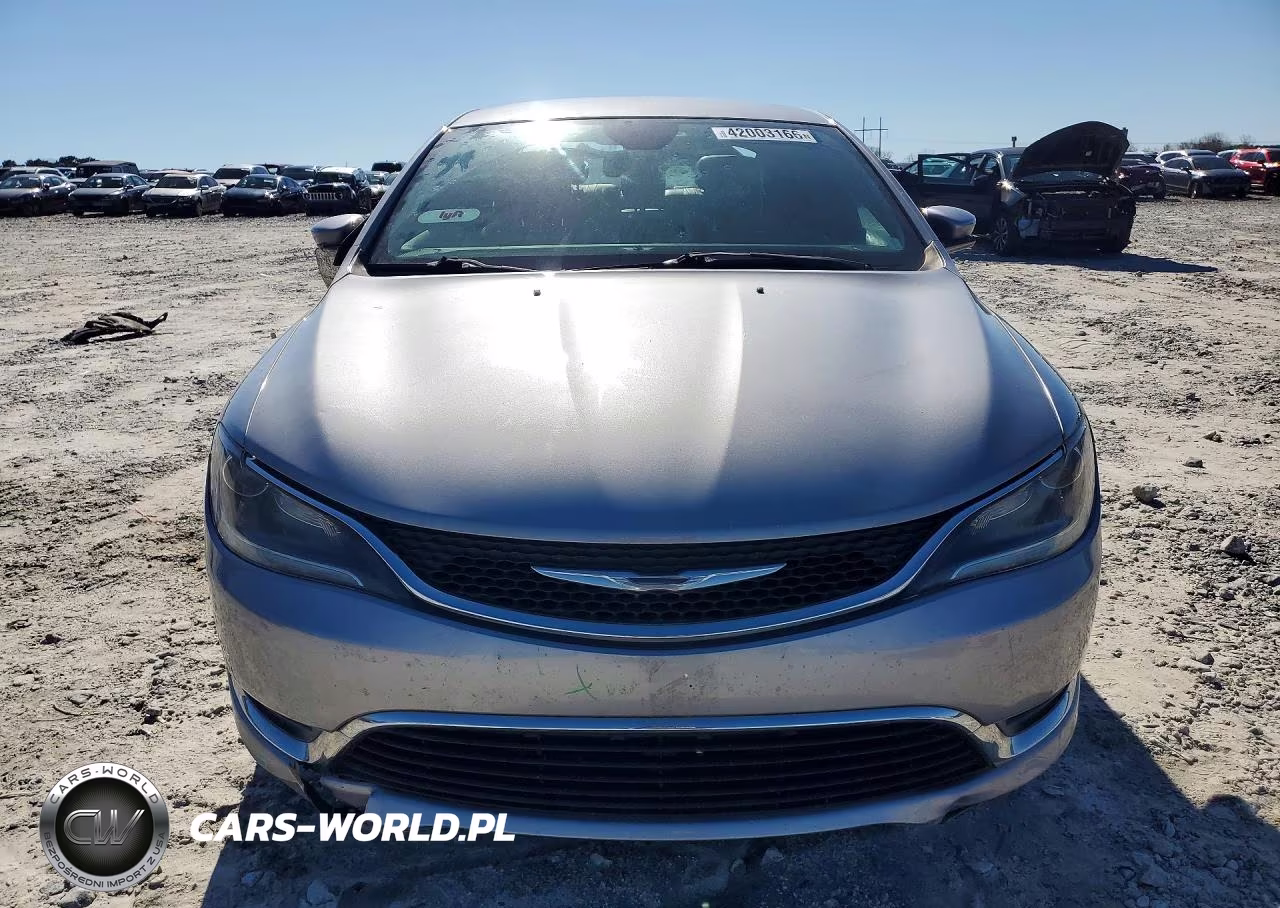 2015 Chrysler 200 S VIN:1C3CCCBB4FN614151 - 5