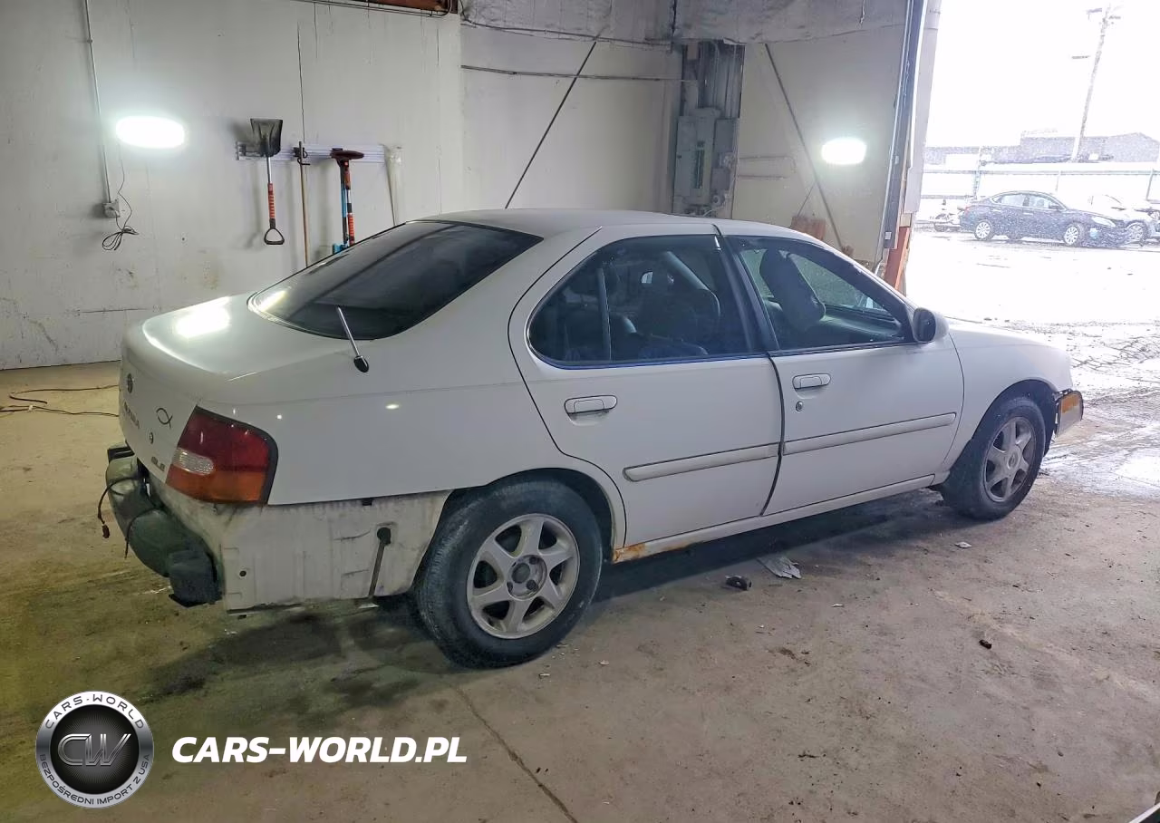 1998 Nissan Altima Xe VIN:1N4DL01D4WC214917 - 3