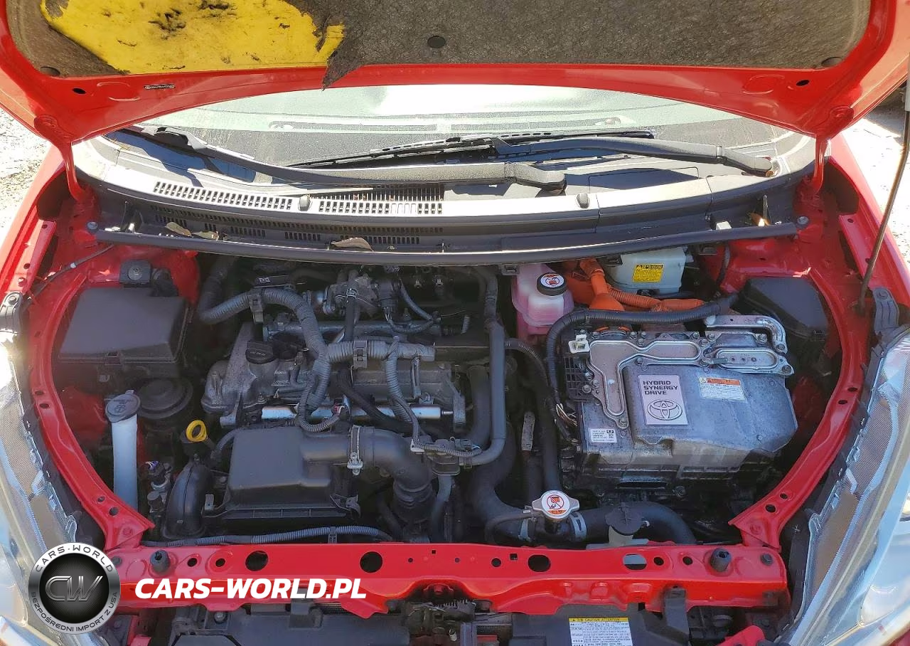 2017 Toyota Prius C Two VIN:JTDKDTB33H1595938 - 12