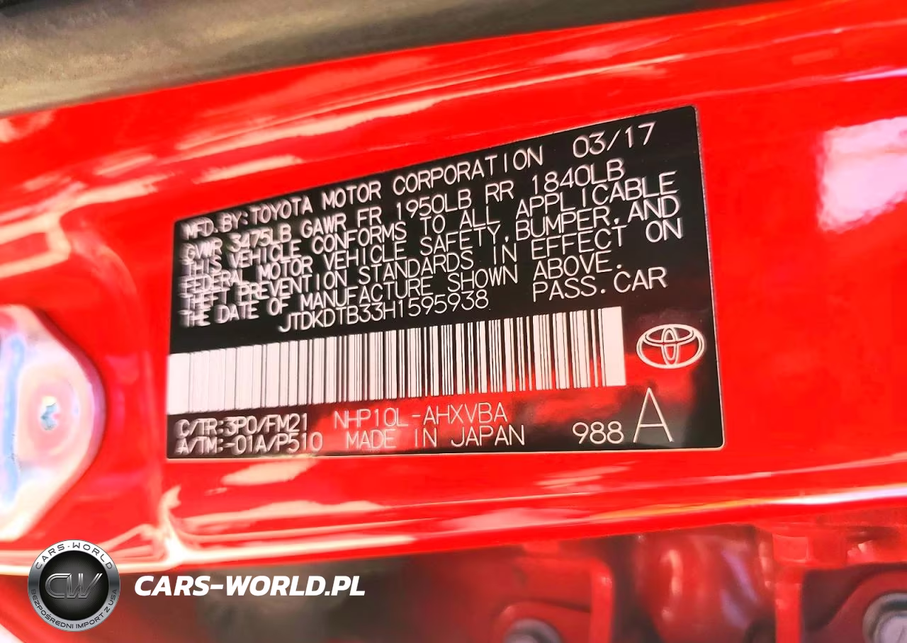 2017 Toyota Prius C Two VIN:JTDKDTB33H1595938 - 14