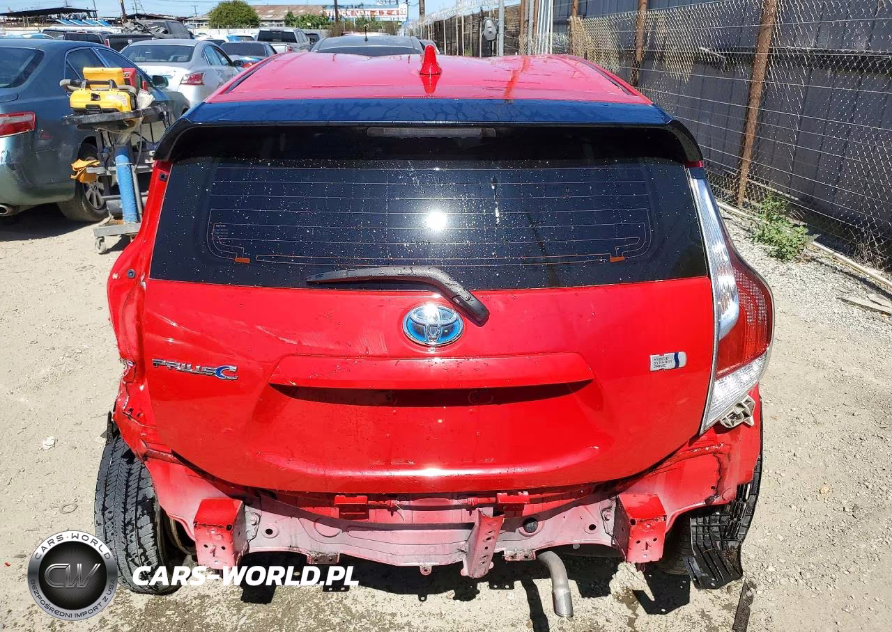 2017 Toyota Prius C Two VIN:JTDKDTB33H1595938 - 6